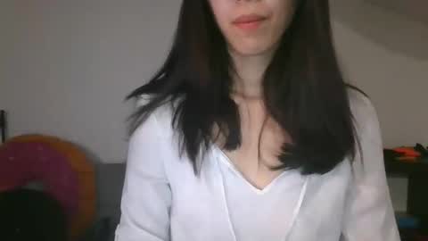 Snapshot of axuepetitt chatting on September 29, 8:25 pm axue online show from September 29, 8:25 pm