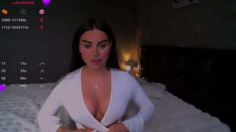 Snapshot of aylademir chatting on March 6, 5:43 pm Ayla online show from March 6, 5:43 pm