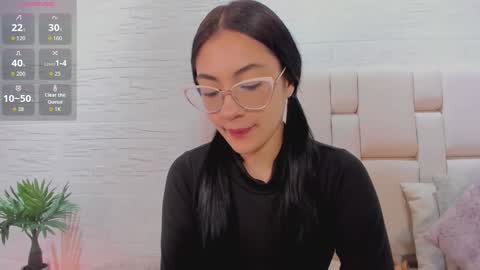 ayllin  online show from November 20, 11:33 am