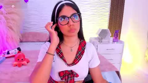 aylinlove_ online show from June 27, 12:22 pm
