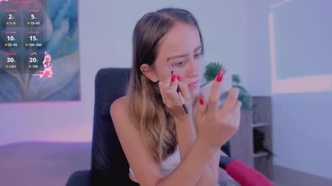 azahaara__ online show from February 12, 4:30 pm