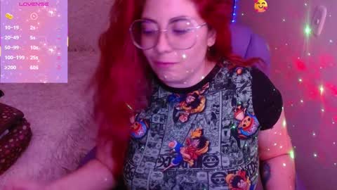 Snapshot of azamy_12 chatting on February 4, 12:08 am Amanda online show from February 4, 12:08 am