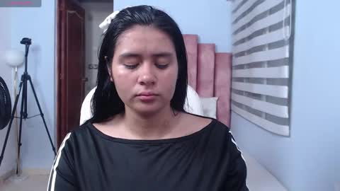 Azyl bunny online show from January 24, 4:16 am