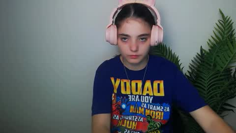 azumi_chan_ online show from September 20, 8:29 pm