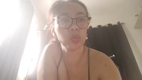 Snapshot of babe4u1234 chatting on December 29, 4:48 am babe4u1234 online show from December 29, 4:48 am