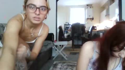 baby_girls2224 online show from January 13, 2:32 pm