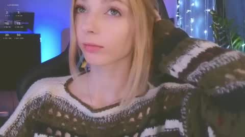 baby gopn1k online show from December 19, 3:08 pm