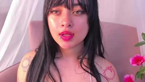 Snapshot of baby_naomy chatting on October 17, 3:48 pm baby_naomy online show from October 17, 3:48 pm