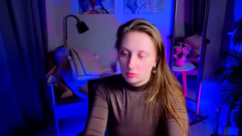 Snapshot of babydarkness chatting on October 15, 8:44 pm Eva online show from October 15, 8:44 pm