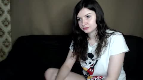 babykaten online show from October 4, 7:29 pm