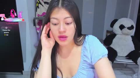 Loren online show from January 19, 1:24 am