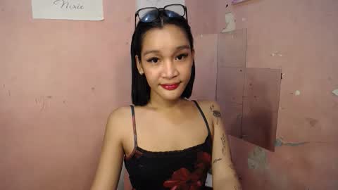 Snapshot of babynexy69 chatting on September 27, 12:01 pm Nexie online show from September 27, 12:01 pm