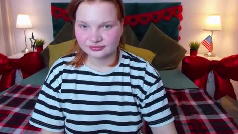 babyyulli online show from February 17, 5:40 am