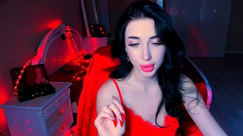 Miss Desire...do you remember online show from January 30, 7:29 am