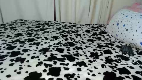 baddie_caramell online show from November 21, 11:01 am