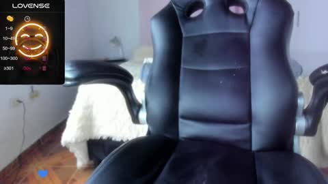 IM BAILEY online show from February 17, 11:22 pm