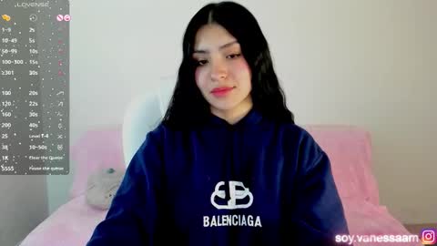 Snapshot of bam_atenea chatting on October 17, 3:21 am Vanessa online show from October 17, 3:21 am