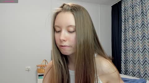 Kira online show from December 14, 6:02 am