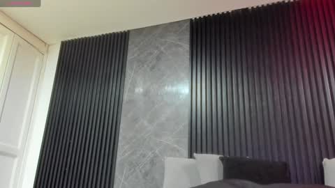 Snapshot of bambiiqueen chatting on January 25, 11:35 am Bambi   730am-1400 hrs online show from January 25, 11:35 am