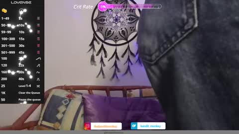Snapshot of bandit_monkey chatting on February 28, 5:26 am V E R O N I C A online show from February 28, 5:26 am
