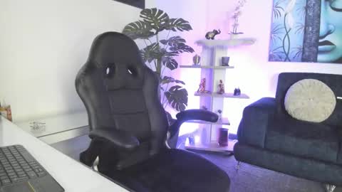 Gabi  online show from February 24, 12:15 pm