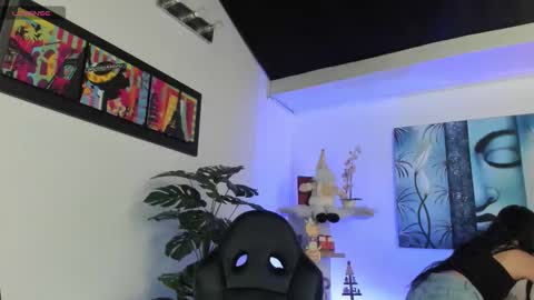 Gabi  online show from December 14, 7:08 pm