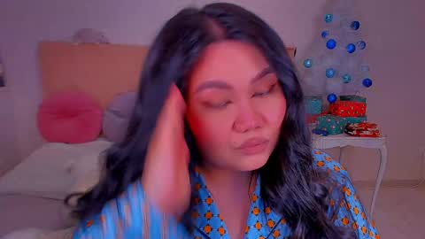 Snapshot of barbara_bb chatting on December 20, 7:50 pm Barbie Kim online show from December 20, 7:50 pm