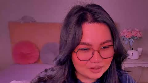 Snapshot of barbara_bb chatting on February 27, 11:15 pm Barbie Kim online show from February 27, 11:15 pm