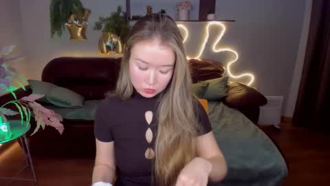 Snapshot of barbaramiles chatting on February 13, 10:34 am Barbara online show from February 13, 10:34 am