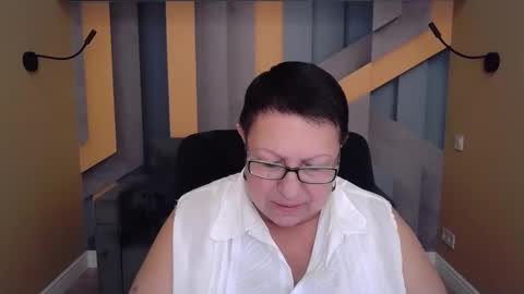 barbaraturners online show from November 10, 11:00 pm