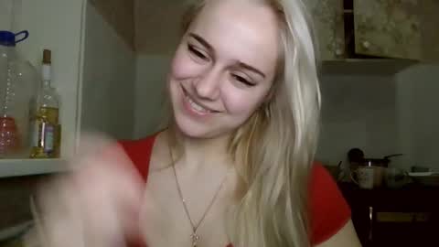 barbie___girl online show from March 1, 6:51 pm