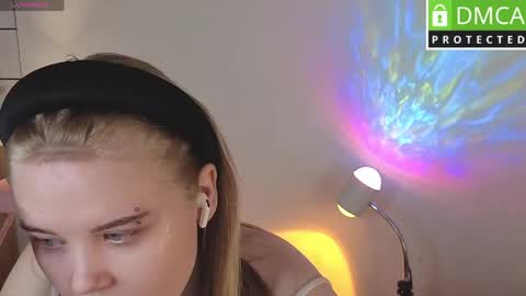 Barbie Staze online show from April 8, 3:30 am