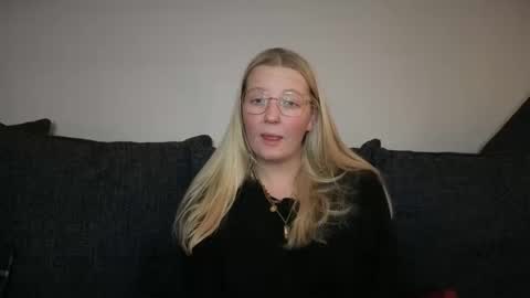 barbiegirl966 online show from November 21, 9:28 pm