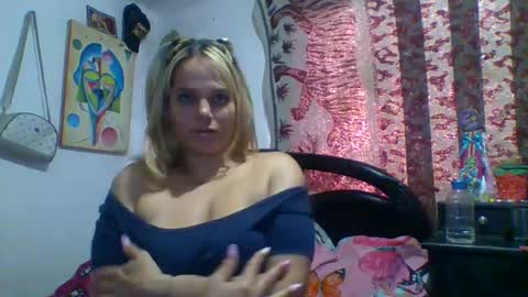 Snapshot of barby_88 chatting on September 12, 5:42 pm barby online show from September 12, 5:42 pm