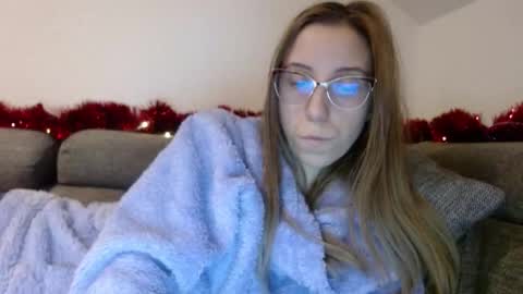 Lena online show from January 8, 5:06 pm