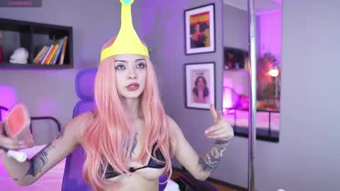 Snapshot of bayonetta_doll chatting on September 25, 9:01 pm BAYONETTA DOLL online show from September 25, 9:01 pm