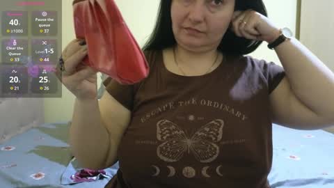 Snapshot of bbw_milf_4u chatting on January 23, 7:00 am Emma online show from January 23, 7:00 am