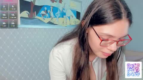 Snapshot of beatrixcutsforth chatting on September 21, 7:23 pm Beatrix or Triss3 online show from September 21, 7:23 pm