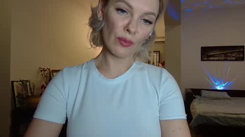 Snapshot of beautifulkollettee chatting on January 31, 11:35 pm Beautifulkollette online show from January 31, 11:35 pm