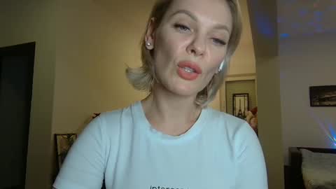 Snapshot of beautifulkollettee chatting on January 14, 9:41 pm Beautifulkollette online show from January 14, 9:41 pm