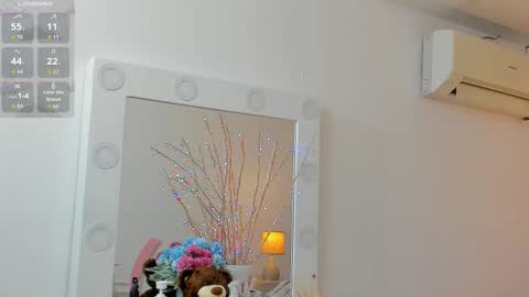 Ariana Reyes online show from March 20, 12:43 pm