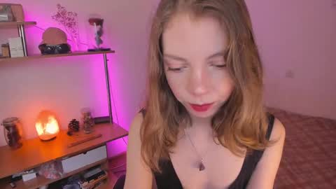 Eliise online show from February 11, 9:09 am