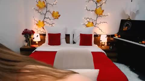 Gloria online show from November 10, 1:17 pm