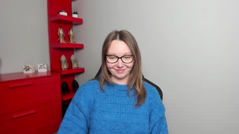 Zoe online show from November 18, 7:42 am