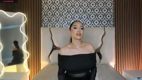 BELLA online show from December 16, 12:44 pm