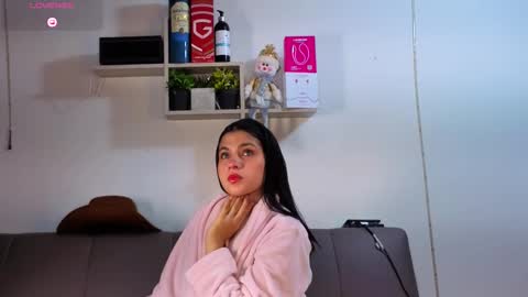 bela online show from November 20, 7:37 pm