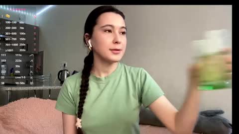 Jane online show from April 2, 6:22 am