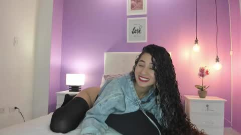 Bella Ponce  online show from January 18, 2:23 pm