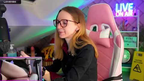 Alice online show from February 24, 7:53 am