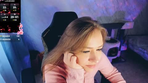 Snapshot of bellezza_ chatting on December 2, 7:10 am Your Annabelle Wolf online show from December 2, 7:10 am